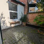 Elm Stays - Moseley Village
