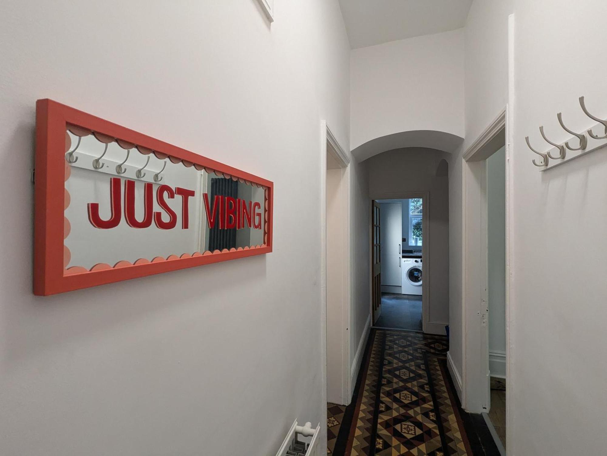 Elm - Moseley Village Apartment *